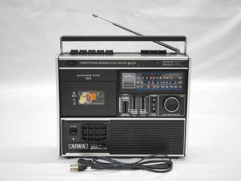 AIWA TPR-220 FM/MW/SW 3バンド ラジオカセットレコーダー アイワ 昭和レトロ ラジカセ 動作品
