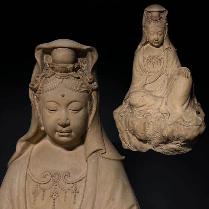 観音坐像　時代物　仏教美術　細工彫刻　仏像　陶器　置物　高さ31cm