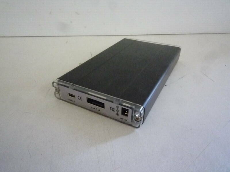 【6-5-10-1Ra】 3.5インチ　外付　HDDケース　USB2.0　SATA