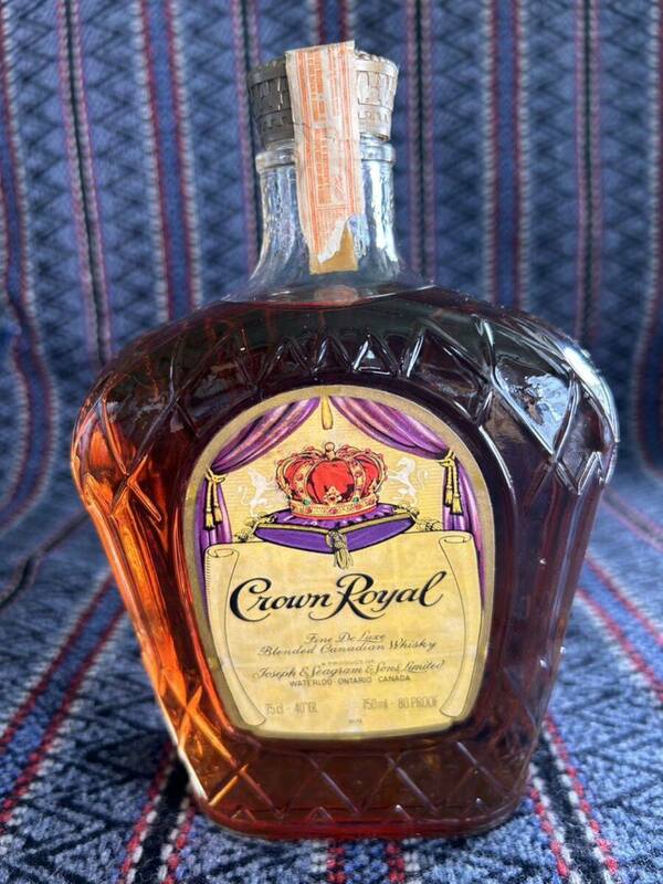 CROWN ROYAL クラウンロイヤル カナディアン ウイスキー 未開栓　クラウンローヤル ビンテージ　1971 