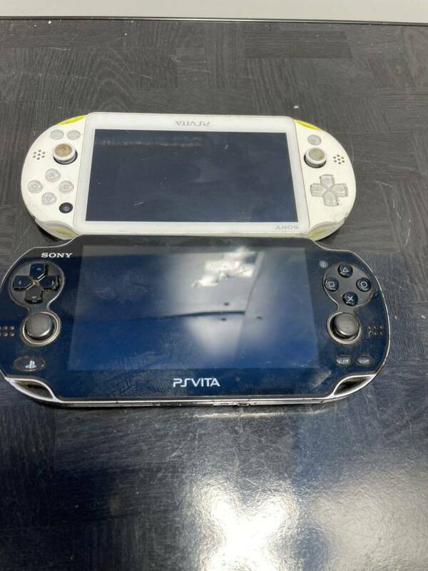 PlayStation PSVITA 1000 2000 SONY PSVita まとめ 2台 中古品