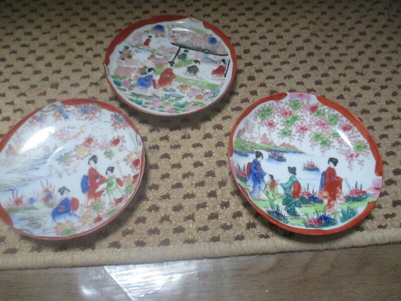 九谷焼 赤絵陶器 3枚 お皿 ソーサー 古九谷