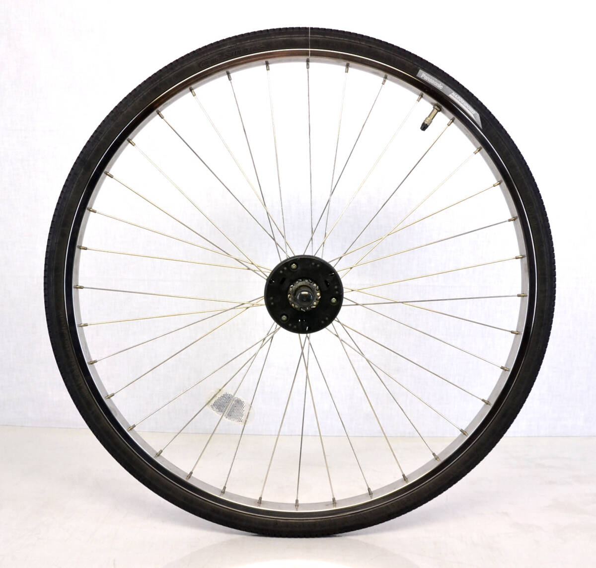 自転車 前輪 ホイール (moscio sportivo GLADIOLO Dynamo) タイヤ HARDRUNNER 26×1 3/8 中古品 手渡し歓迎