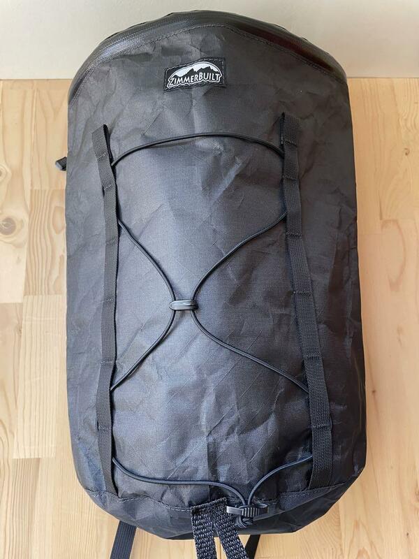 ZIMMERBUILT Hybrid Day Pack Ultra Black リュック　ザック　パック　日帰り　ハイク　登山　ジマービルト　山と道　軽量　ウルトラライト