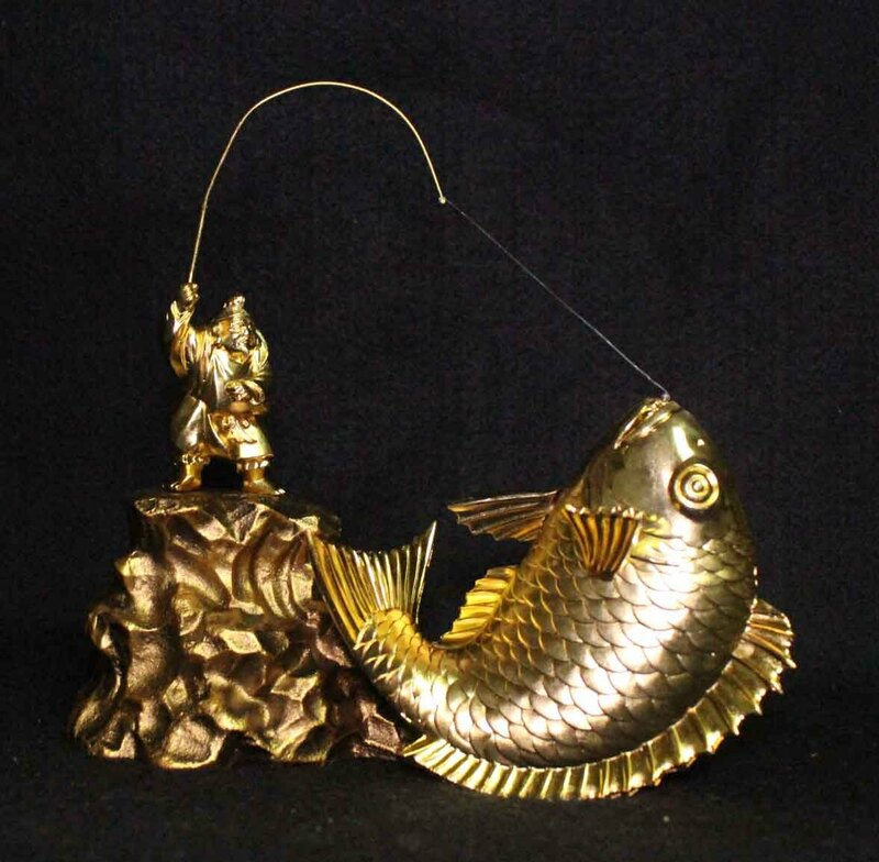 金属工芸◆恵比寿像　鯛　置物◆縁起物　大漁　エビス様　 金色　gold color　