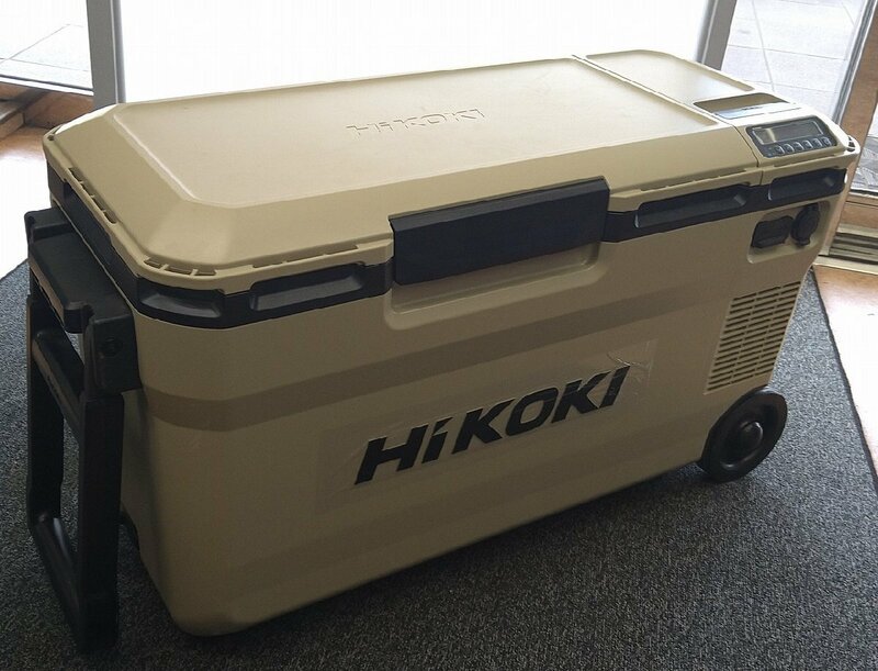 ＄【 HiKOKI ハイコーキ 14.4/18V コードレス ポータブル 冷温庫 UL18DE サンドベージュ 大容量36L バッテリー2個 充電器付属 】KH12068