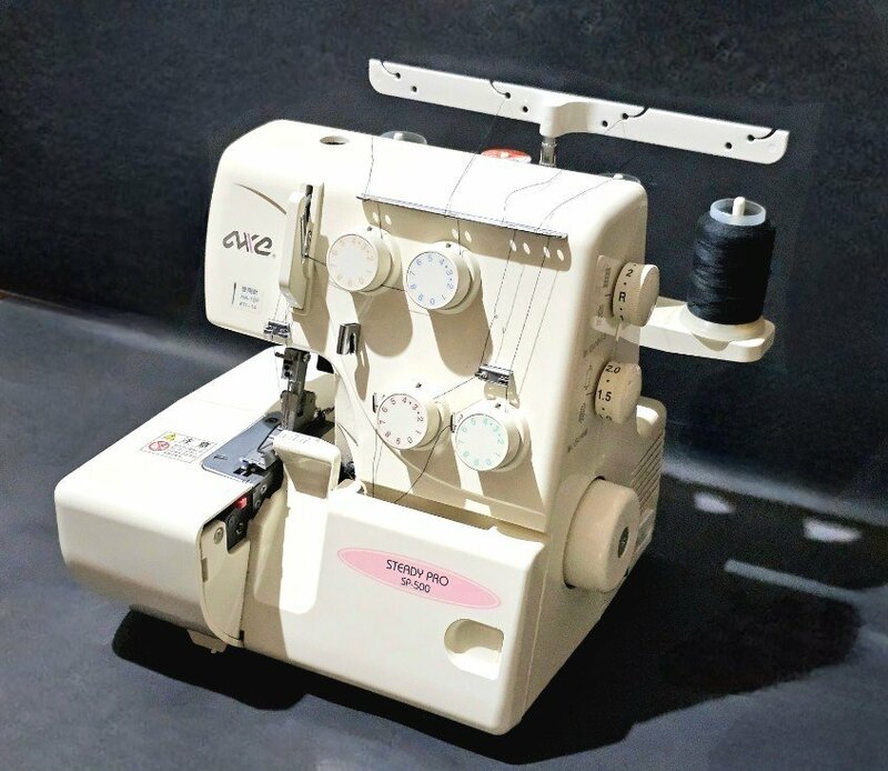 【ジャンク】ジャノメミシン ロックミシン SP-500 コンパクトミシン 裁ち目かがり 裁縫 縫い物 洋服 4本糸 788型 HMY
