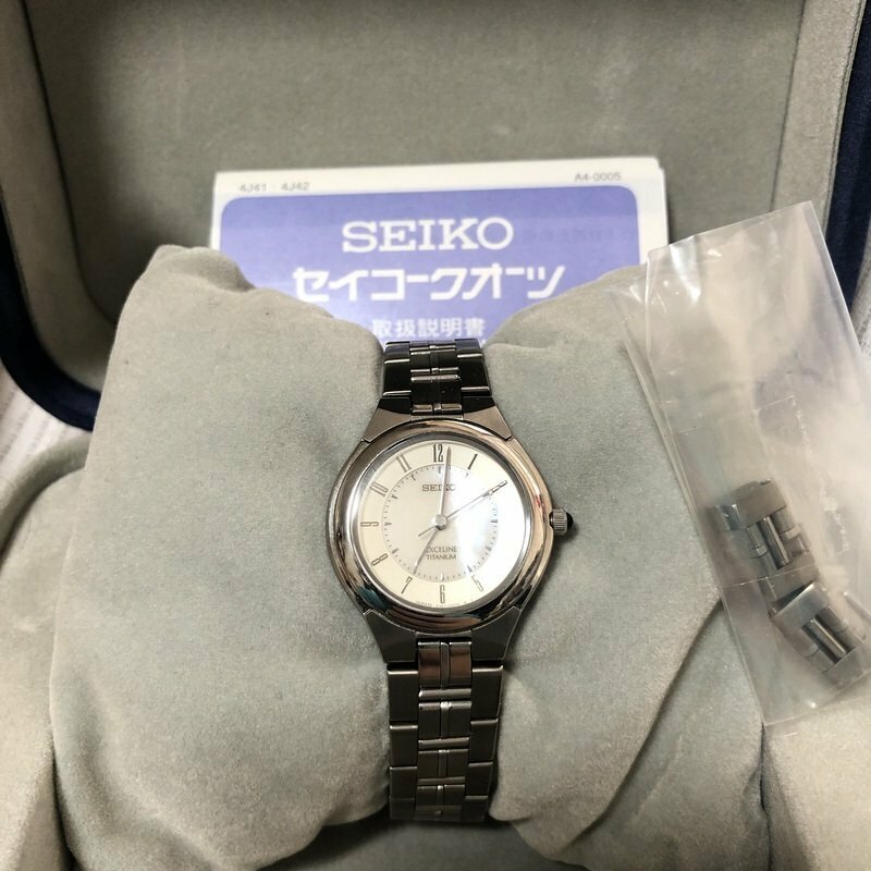 電交済 取説 余り駒有 SEIKO EXCELINE TITANIUM 4J41-0140 セイコー エクセリーヌ チタン ホワイトシェル レディース 腕時計 IW405AT03SKX