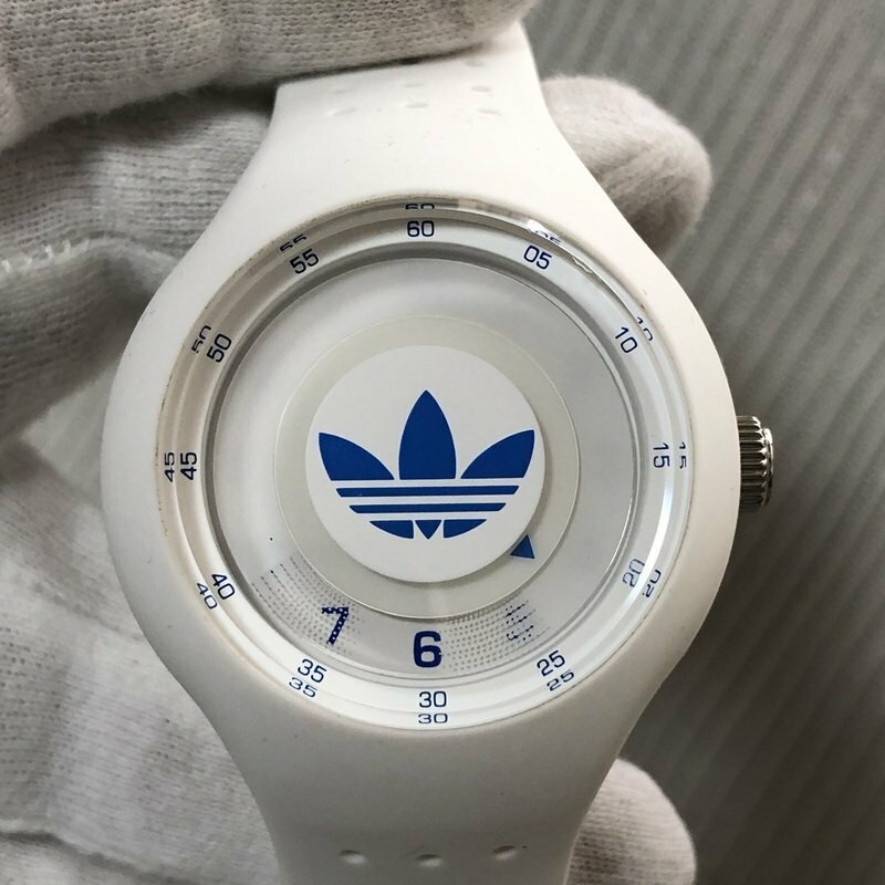 電池交換済 珍品 美品 ADIDAS アディダス イプスウォッチ IPSWATCH シリコンベルト ホワイト ADH3058 スポーツ IW405AT07ADD//