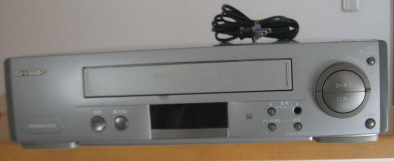 ビデオカセットレコーダー　SHARP Model:VC-HF630　VHS HQ Hi-Fi