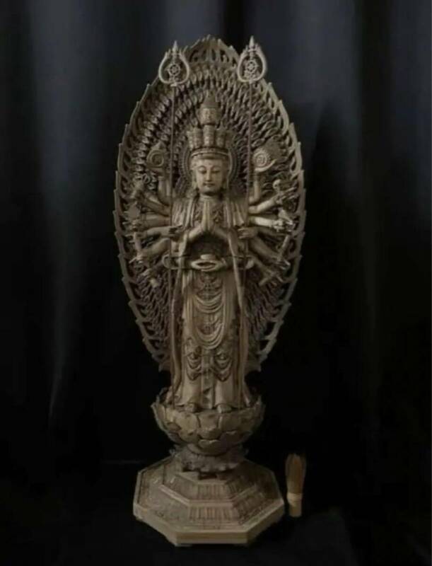 大迫力　高80cm　井波彫刻　時代彫刻　仏教工芸品　木彫仏像　千手観音菩薩立像