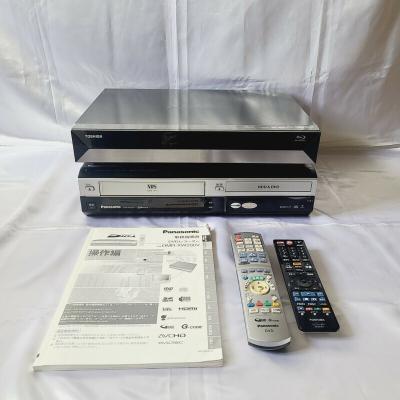 Panasonic パナソニック DIGA ビデオ一体型DVDレコーダー DMR-XW200V 2007年/ 東芝/REGZA HDD/BDレコーダー RD-BZ800 2010年 リモコン付き