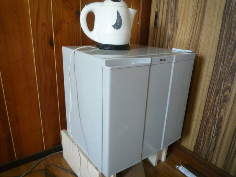 【引取限定】Haier ハイアール 冷蔵庫 40L＋電気ケトル セット 一人暮らし 小型 省スペース 神奈川県相模原市