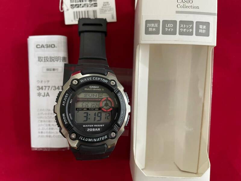 新品カシオ (CASIO)正規品電波ウォッチWV-200R-1AJF 10気圧防水ブラックメンズ　タグ　箱付　取説