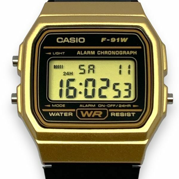 ■稼働品・極美品・良品　CASIO　カシオ　F-91W ゴールドｘブラック デジタル腕時計　チープカシオ　アラーム クロノグラフ
