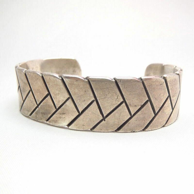 【希少】NAVAJO GUILD Basket Stamped Silver Cuff Bracelet c.1945 ~バングル ブレスレット