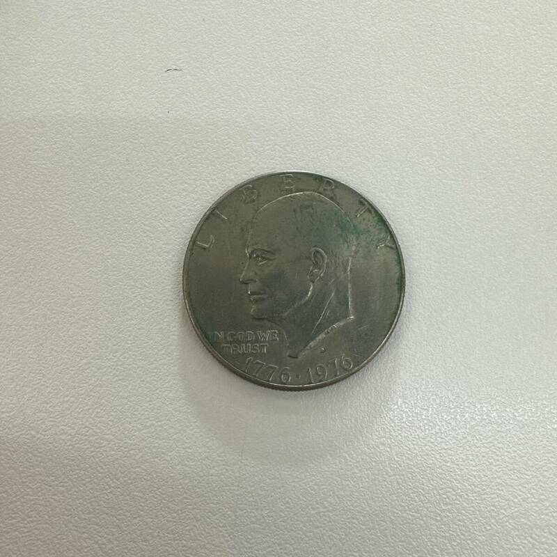 【TM0516】アメリカ USA アイゼンハワー 1776-1976 ONE DOLLAR 1ドル 通貨 貨幣 硬貨 コイン レトロ アンティーク コレクション