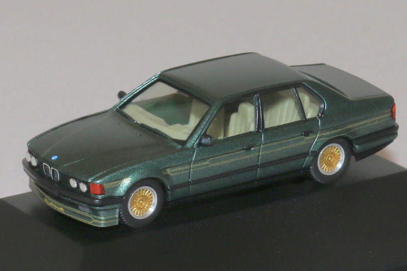 【激レア】1/87 ALPINA B11 3.5(E32) 1987 / Green metallic - Herpa