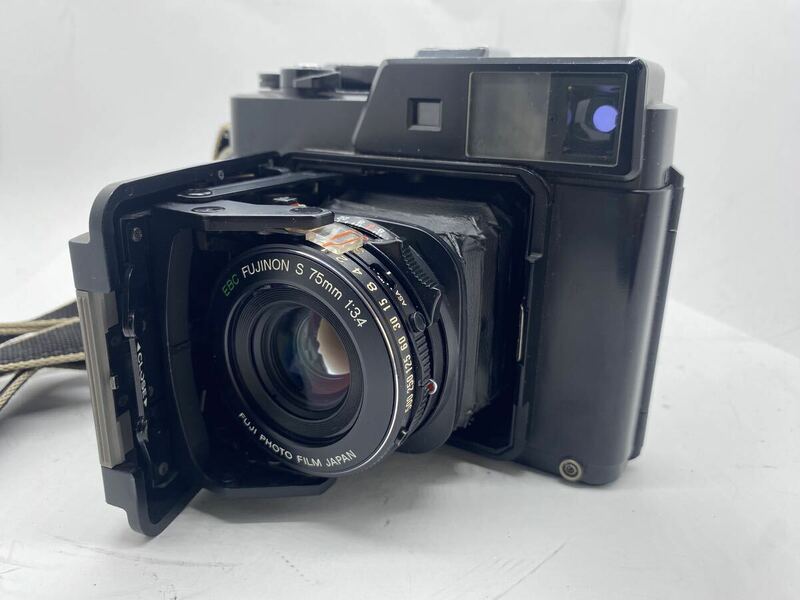 [動作品] フジカ Fujica GS645 pro 75mm f3.4 中判フィルムカメラ