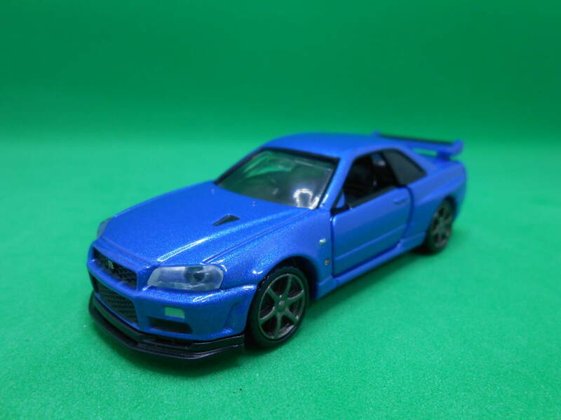 トミカ　PREMIUM　日産　スカイライン　NISSAN　SKYLINE　GT-R V-SPEC Ⅱ　Nur　タカラトミー　ミニカー