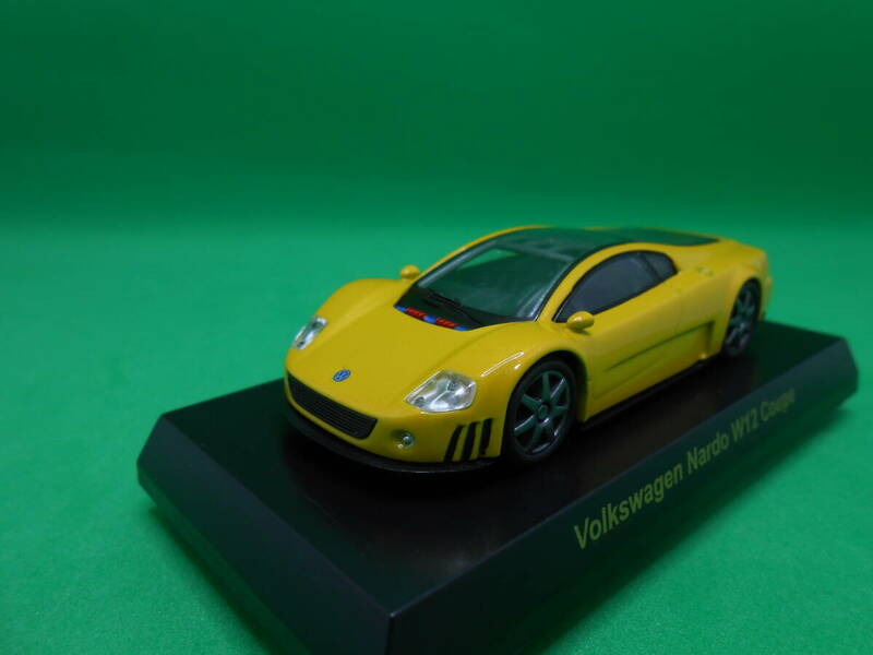 1/64　京商　フォルクスワーゲン　Volkswagen　Nardo　W12　Coupe　イエロー　コレクション　ミニカー　 