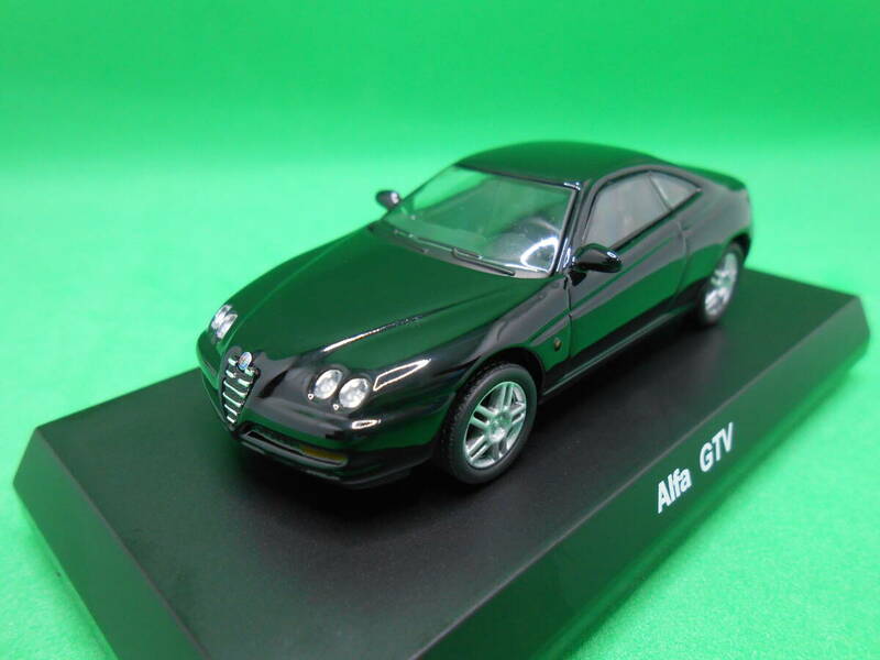 1/64　京商　アルファロメオ　Alfa Romeo　GTV　ブラック　コレクション　ミニカー　 