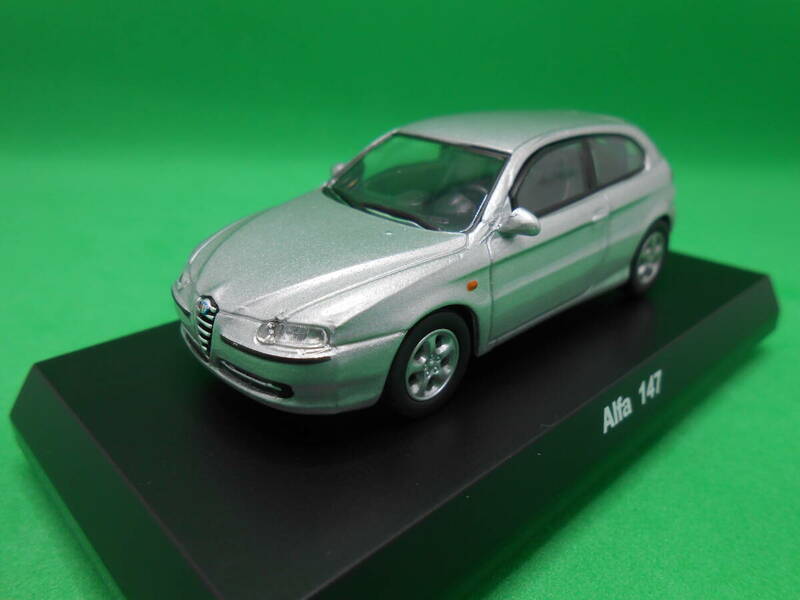 1/64　京商　アルファロメオ　Alfa Romeo　147　シルバー 　コレクション　ミニカー　 