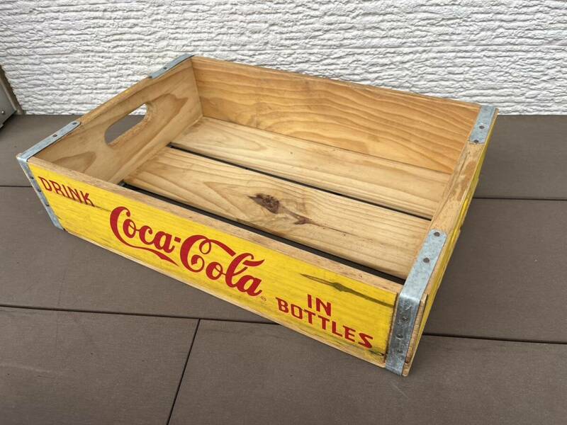 Coca Cola(コカ・コーラ コカコーラ) 木製 ビンテージ(ヴィンテージ) 当時物 レトロ 収納 ボトルケース オシャレ ノーリーズン 売り切り