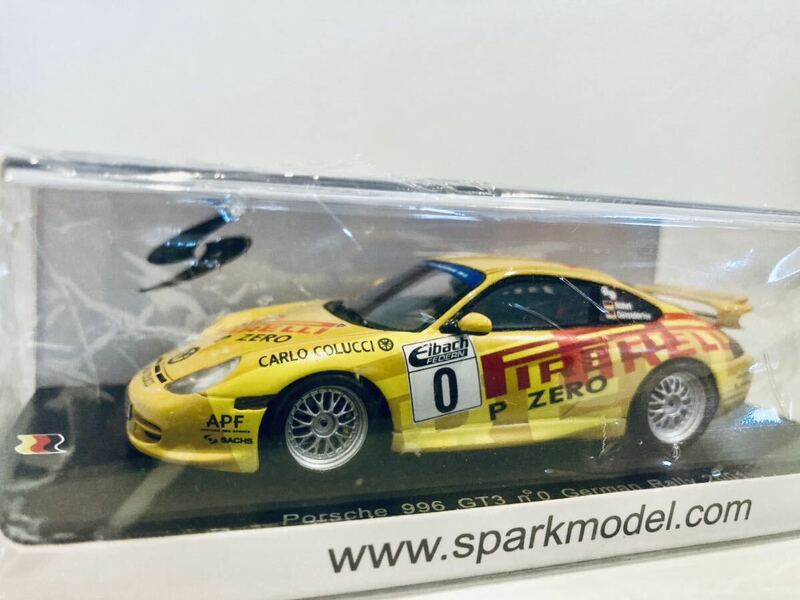 【送料無料】1/43 Spark Porsche ポルシェ 911 GT3 (996) #0 W.ロール German Rally 2001