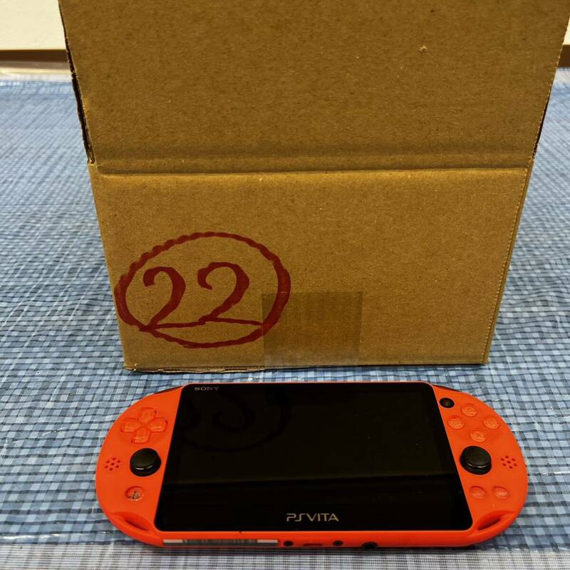 22/ジャンク【SONY ソニー】PS Vita Wi-Fiモデル PCH-2000 ネオンオレンジ