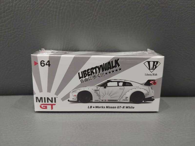 ☆☆新品☆暗所保管☆☆　MINI GT 1/64 LB WORKS Nissan GT-R R35　White　日産 GT-R R35 リバティーウォーク ホワイト