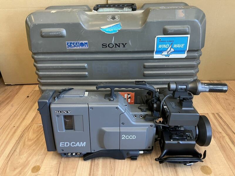 z御f◇ 072 SONY CCD-50 2-CCD COLOR VIDEO CAMERA ソニー 業務用ビデオカメラ ハードケース付き 現状品 中古品