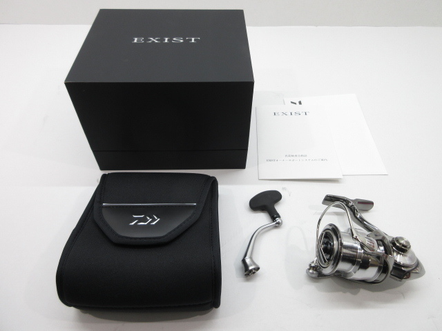 n76949-ty 中古品★スピニングリール ダイワ 22 イグジスト LT3000-H [123-240511]