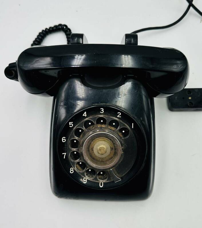 中古　黒電話 昭和レトロ 電話機 アンティーク ダイヤル式 1970年当時物 日本電信電話公社 　現状品
