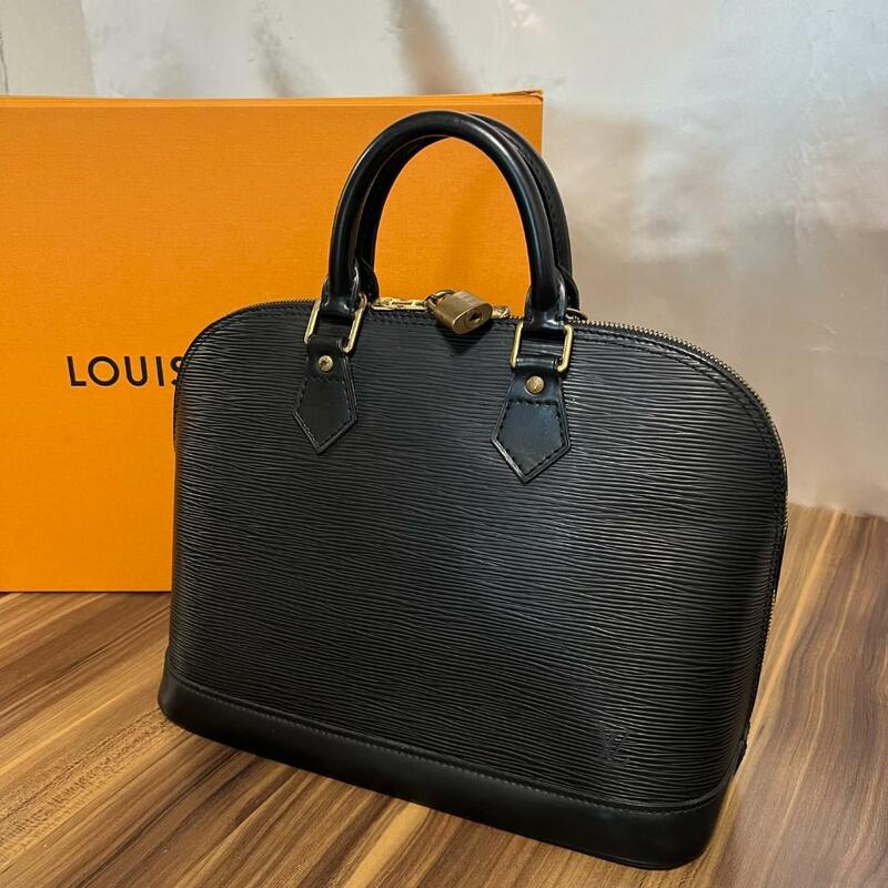 ★正規品 美品★Louis Vuitton ルイヴィトン バッグ ハンドバッグ アルマ エピ M52142 ブラック ノワール ゴールド金具 エレガント