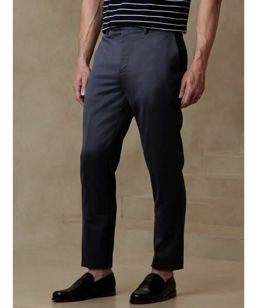 パンツ スラックス BANANA REPUBLIC FACTORY STORE　　テーラードフィット サテン スーツパンツ　パンツ　ネイビー　紺色　31 新品