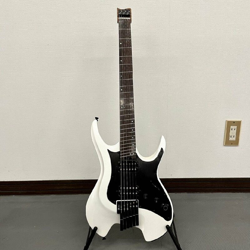 【中古】【保証対象外】 Mooer　GTRS W800（Pearl White）/ a45154　エレキギター