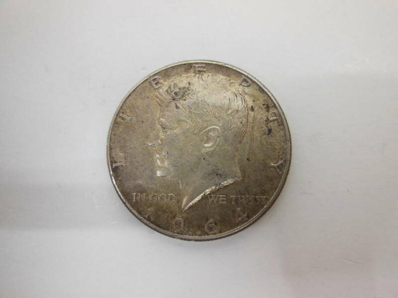 古銭祭 外国銭 アメリカ リバティ ハーフダラー 1964年 銀貨 保管品 ケネディ LIBERTY HALF DOLLAR コイン 貨幣 硬貨 アンティーク