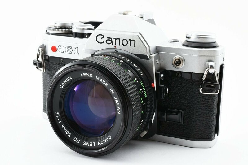 美品 Canon キヤノン AE-1 New FD 50mm F1.4 シルバー フィルムカメラ 露出系完動