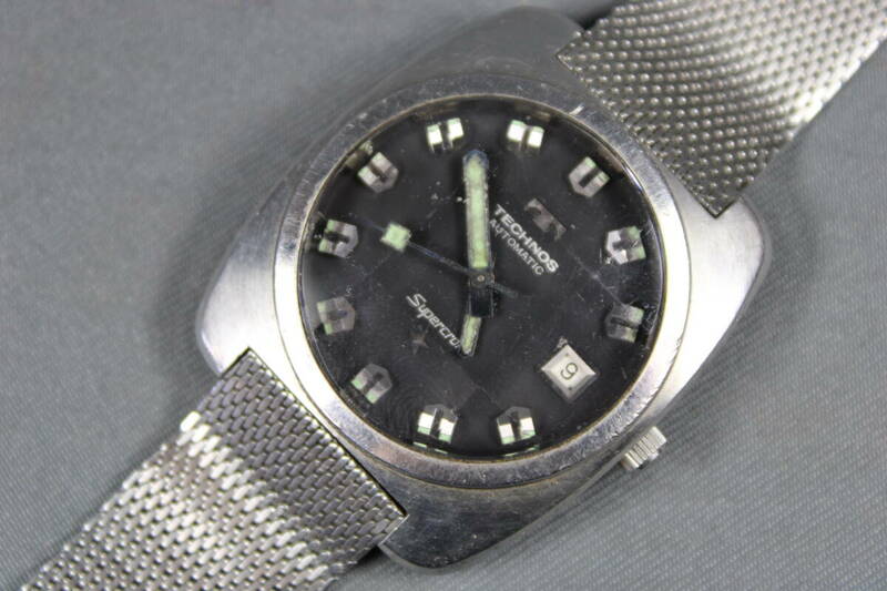 不稼働品　TECHNOS　テクノス　Supercron　スーパークロン　腕時計　黒文字盤　自動巻き　メンズ腕時計　カットガラス　ジャンク
