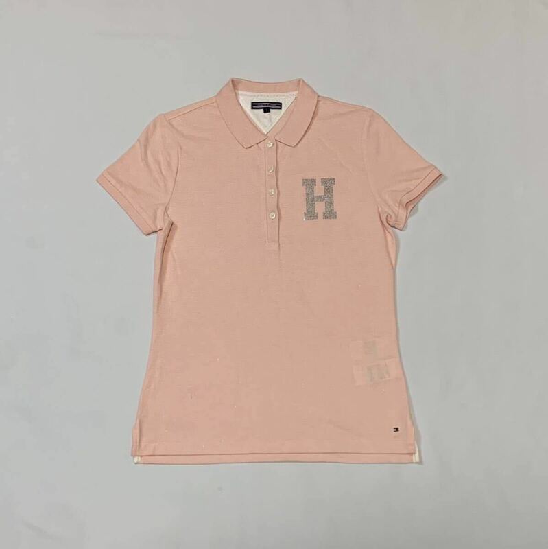 (レディース) TOMMY HILFIGER // 半袖 ラインストーン刺繍 ロング ポロシャツ (ライトピンク系) サイズ S