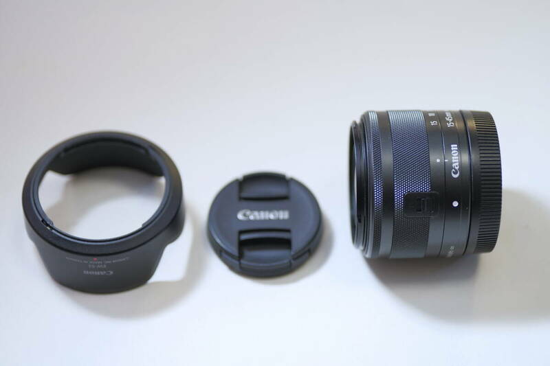 EF-M 15-45ｍｍ Ｆ3.5-6.3 IS STM 貴重なレンズフード付き！