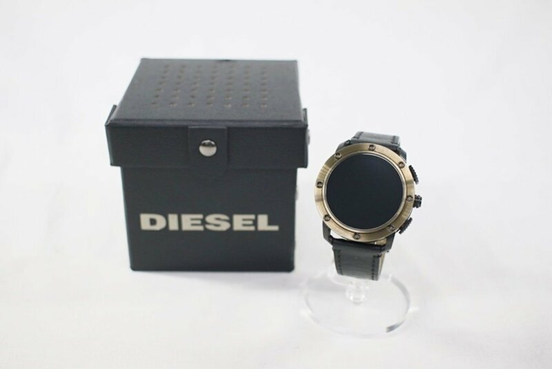◎【ジャンク品】DIESEL ディーゼル DW1001 スマートウォッチ 動作確認・初期化未 腕時計 ブラック ゴールド メンズ