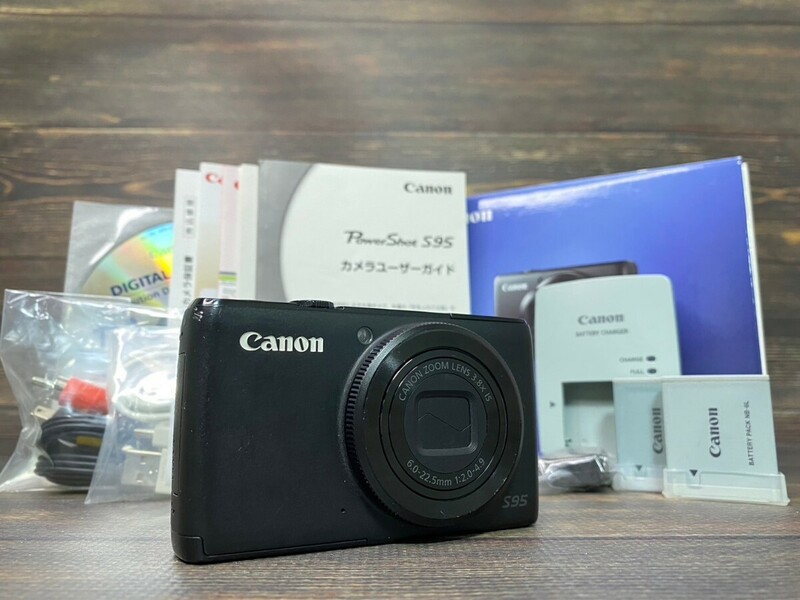 Canon キヤノン PowerShot パワーショット S95 コンパクトデジタルカメラ 元箱付き #56