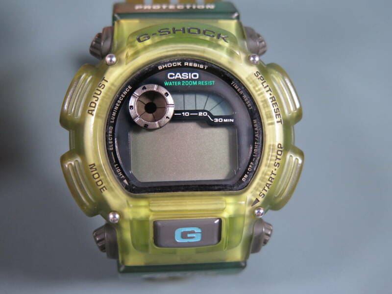 【電池切れ・動作未確認】腕時計② CASIO G-SHOCK Resistant DW-9000 1627 グリーン系★カシオ Gショック 緑 マレーシア製