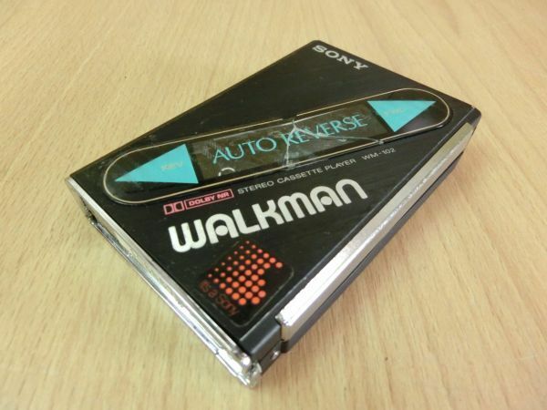 ジャンク■SONY ソニー WALKMAN ウォークマン ポータブルカセットプレーヤー 黒/ブラック系 本体のみ 昭和レトロ 当時物 WM-102■