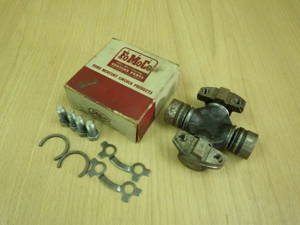 ◆送料無料★ヴィンテージ FORD・フォード ユニバーサルジョイント B5A-7039-A FoMoCo UNIVARSAL JOINT KIT★1