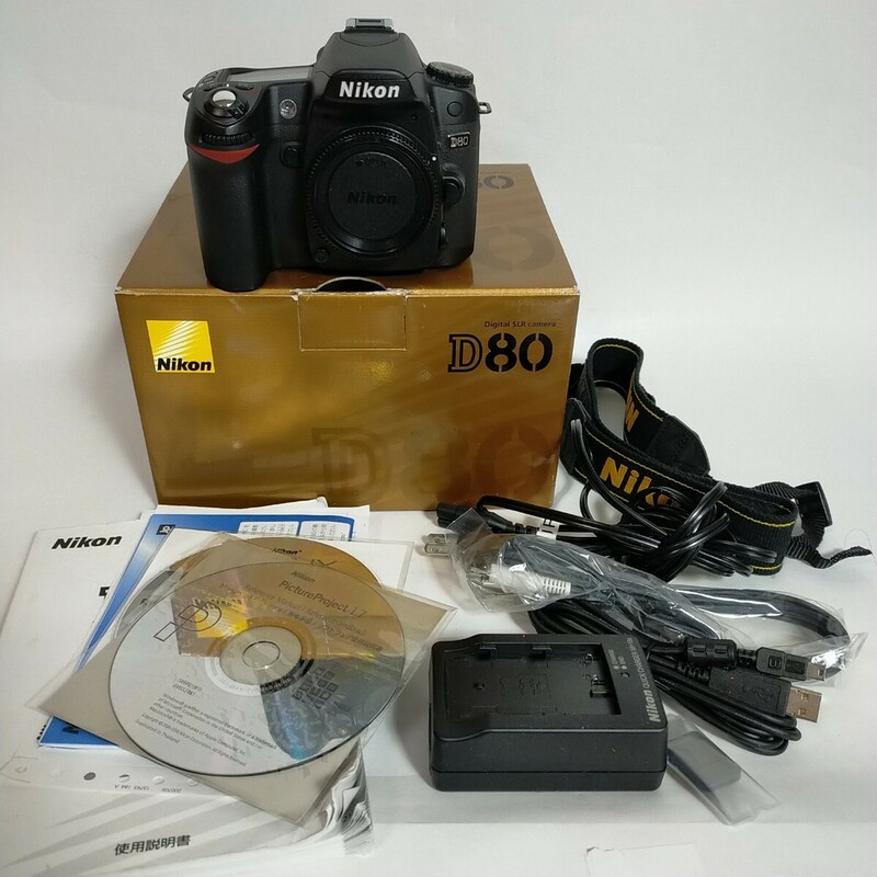 ★ Nikon D80 デジタル一眼レフカメラ ボディ 付属品 箱付き 取説あり デジカメ ★642