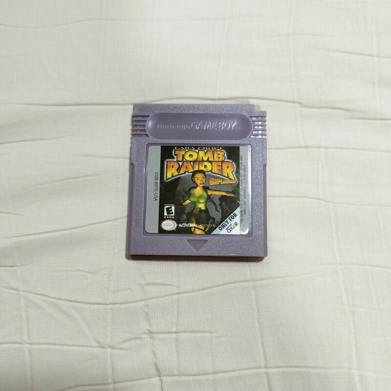 海外版 GBC Lara Croft Tomb Raider: Curse of the Sword トゥームレイダー ゲームボーイ ゲームボーイカラー