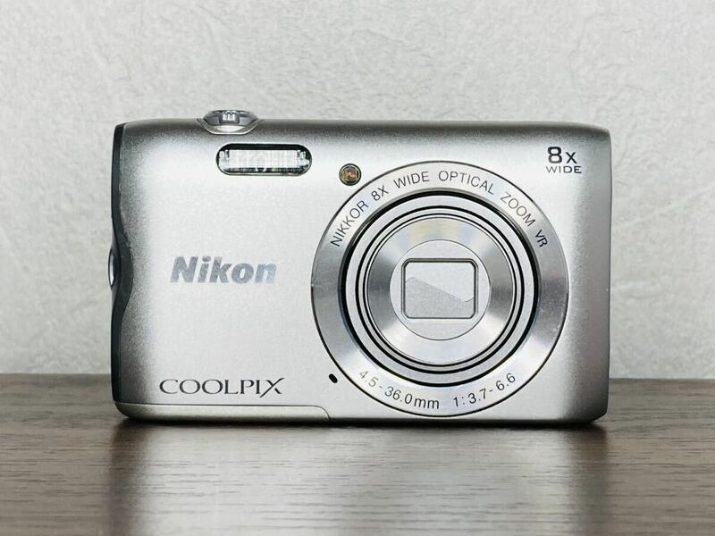 Y406 ニコン Nikon COOLPIX A300 silver シルバー Wi-Fi コンパクトデジタルカメラ コンデジ digital still camera